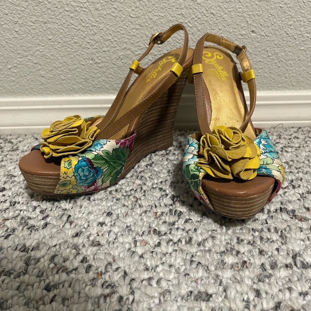 Seychelles | Floral Wedges